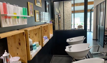 STUDIO M BY INGRID  : Coiffeur à Montcaret