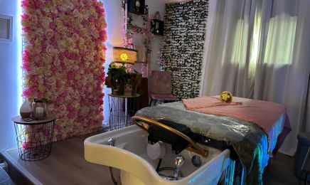 Au salon chez Julia, Coiffeur & Head Spa : Coiffeur à Granville