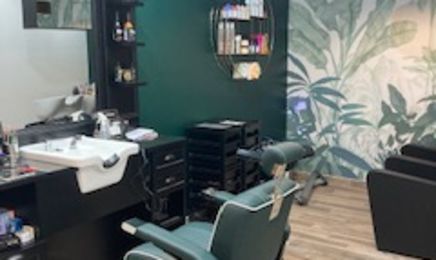 Saint Tropez Coiffure : Coiffeur à Vannes