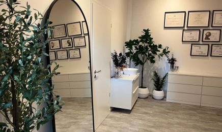 Skin and More : Friseur in Igling