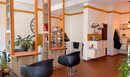 Enza Hairstylistin : Friseur in Viernheim