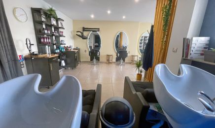 EVI Coiffure by Eros  : Manucure à Toulouse