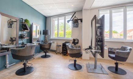 Salon Hbeauty : Institut de beauté à Itancourt