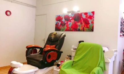 Détente et nails : Manucure à Paris