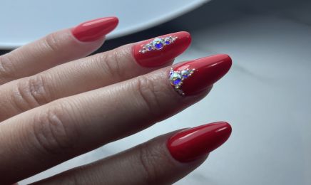 JULIE L NAIL ARTIST : Manucure à Chilleurs-aux-Bois