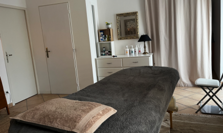 Catherine Costaz - Santé Holistique, Soins esthétiques et Minceur : Institut de beauté à Condrieu