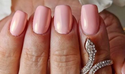 Art Nails Beauty - Cils & Sourcils : Institut de beauté à L'Hermitage