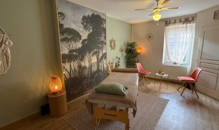 Éclore bien-être - Amandine Périn  : Institut de beauté à Névian