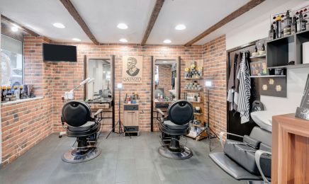 TH-BARBER : Barbier à Luzarches