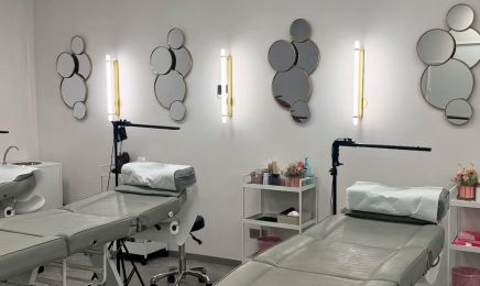 Anush Beauty : Manucure à Reims