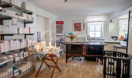 Kosmetikinstitut La Bellezza: Kosmetikstudio in Kirchhain