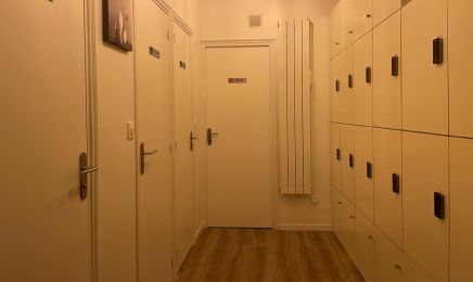 Beauté + : Manucure à Paris