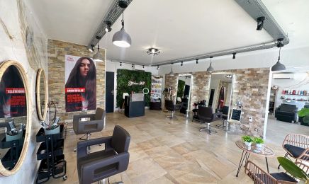 Studio 2k21 By Julie & Institut de bien-être : Coiffeur à Six-Fours-les-Plages