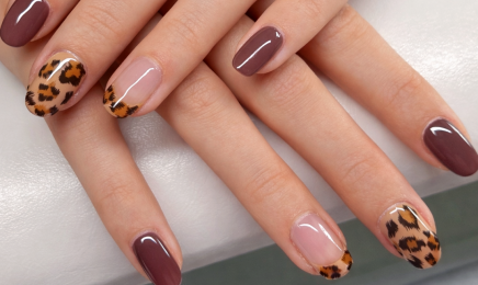 Miss Karine - Spécialiste en ongles et cils : Institut de beauté à Le Cannet