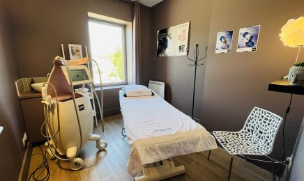 Institut Idéal'ine : Manucure à Crêches-sur-Saône