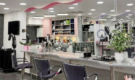 Color And Cut : Coiffeur à Saint-Mandé
