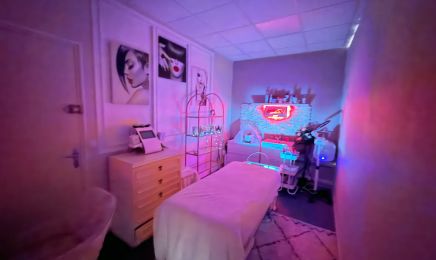EMGlowBeauty : Coiffeur à Carquefou