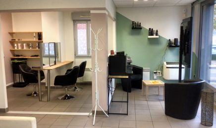 MH Coiffure - Laversines  : Coiffeur à Laversines