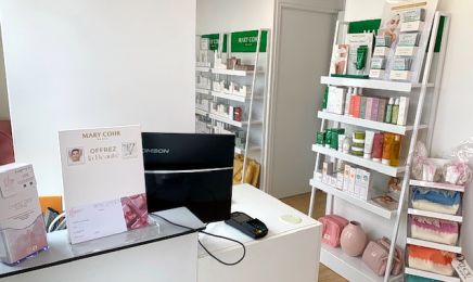 B'L avec un grand Elle : Manucure à Rezé