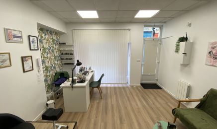 Yordanoff nails : Institut de beauté à La Flèche