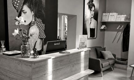 OUTFIT Dein Hair Coach - Hamburg : Barbershop in Hamburg