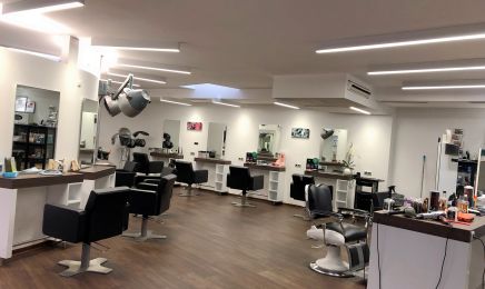 Die Haarnadel: Friseur in Kamen
