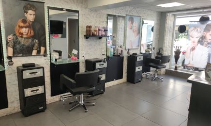Style & Beauté Coiffure : Coiffeur à Champagne-sur-Seine