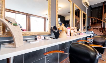 S.M. Coiffure Esthetique : Coiffeur à Brebières