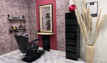 Viva La Vie by Clarisse Blanchard : Coiffeur à Chantonnay