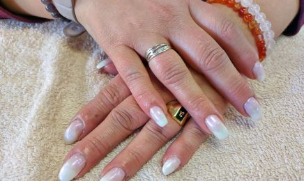 L’Atelier Style et Vous : Manucure à Décines-Charpieu
