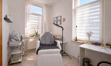 Beauty Lab Permanent Tattoo Kosmetikerin: Kosmetikstudio in Chemnitz