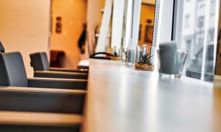 Yilmaz Friseursalon: Friseur in MZ
