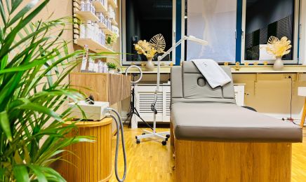Lei. Professional - Dirosa Maddalena: Kosmetikstudio in Nürtingen