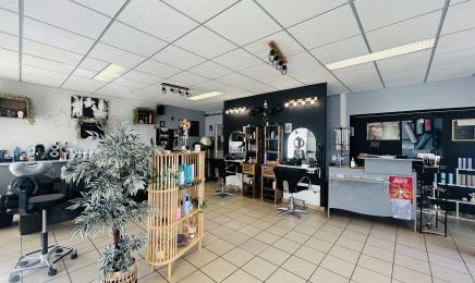 O Cheveux d’Ange : Coiffeur à Pionnat