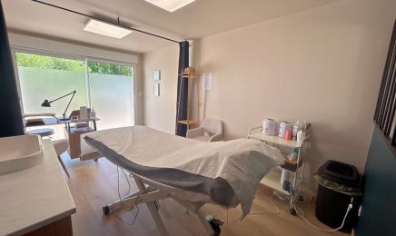 Un Moment Pour Soi : Institut de beauté à Saint-Laurent-d'Arce