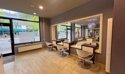 Blumentritt & Friseure: Friseur in Leipzig