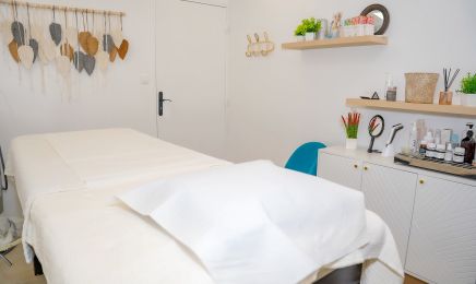 Anti-Aging Solutions Studio 2k21 : Institut de beauté à Six-Fours-les-Plages 