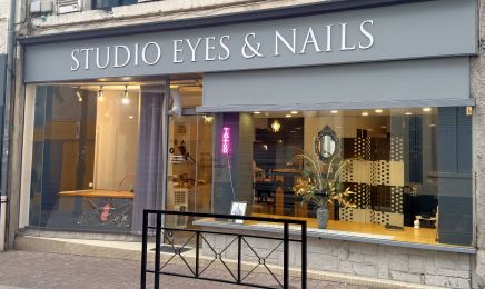 Studio Eyes & Nails  : Institut de beauté à Bourges