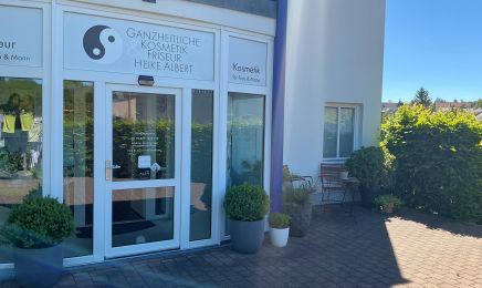 Ganzheitliche Kosmetik und Friseur Heike Albert: Kosmetikstudio in Auerbach/Vogtland