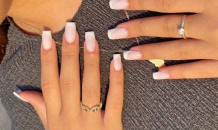The alma nails  : Manucure à Mérignac