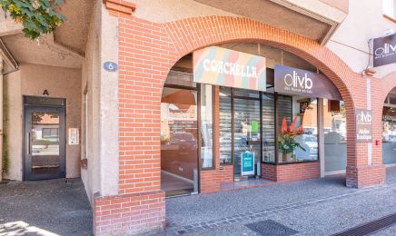 Coachella : Coiffeur à Castelginest