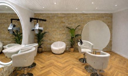 Le Lys Coiffure & Barber  : Coiffeur à Le Revest-les-Eaux