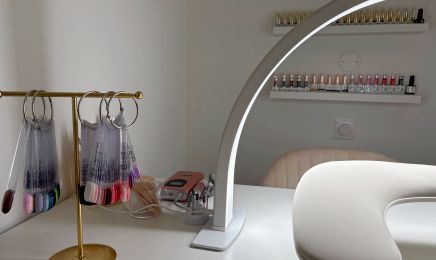 Les ongles de Laura : Institut de beauté à Lussac