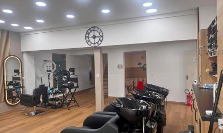 Reyhan Hair & Glow: Kosmetikstudio in Neuenrade