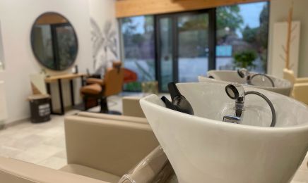 Le Nouveau Salon de Priscilla Rolle : Coiffeur à L'Horme