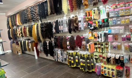 YM Beauty : Coiffeur à Toulouse
