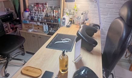 Eclats d'Ongles : Manucure à Saint-Firmin