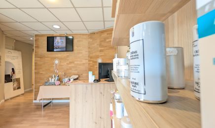 Les Soins Ô Naturels Holistique : Institut de beauté à Lens