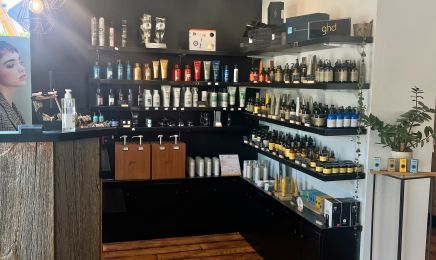 Laurent Mathéo Vespucci  : Coiffeur à La Rochelle
