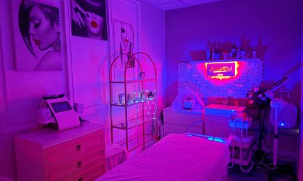 EMGlowBeauty : Coiffeur à Carquefou